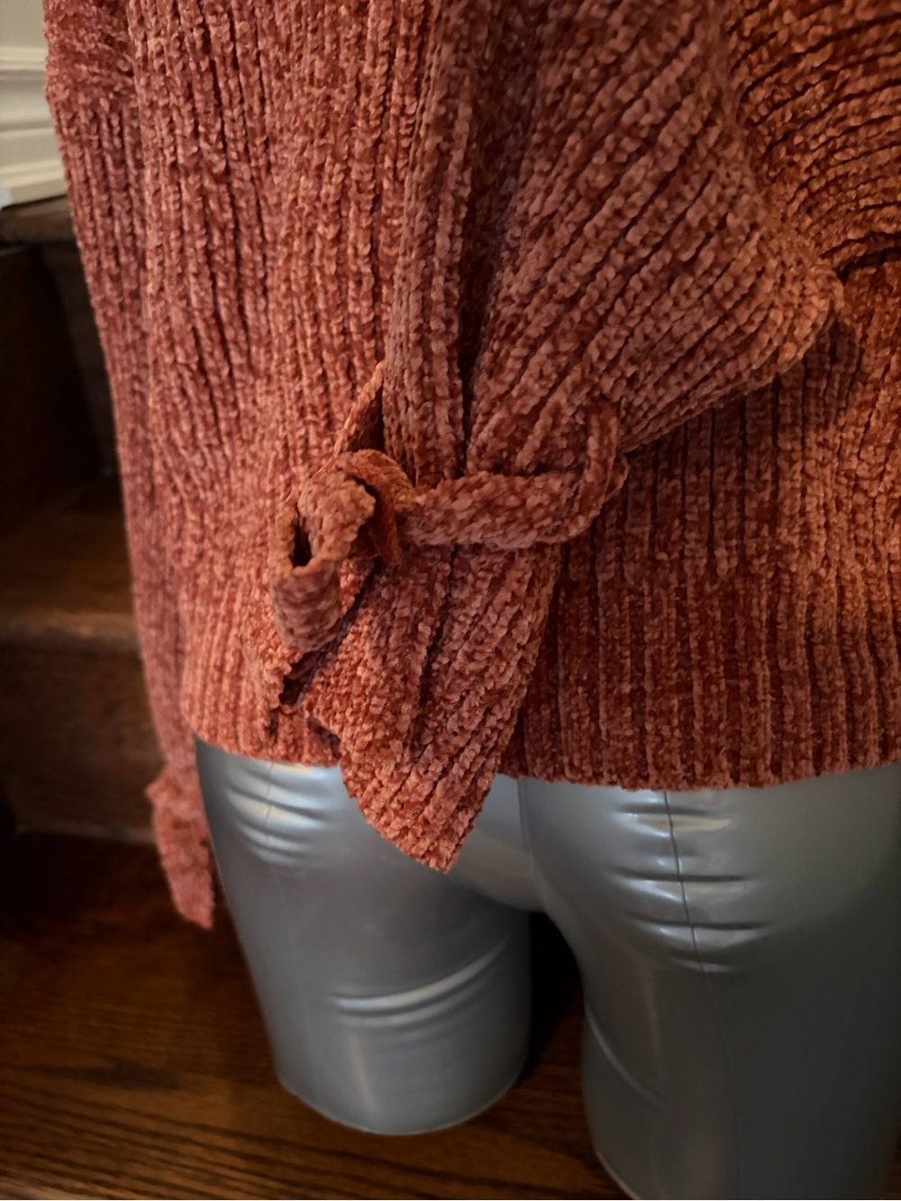 Papermoon Rust Ribbed V-Neck Sweater - Picture 3 of 3
